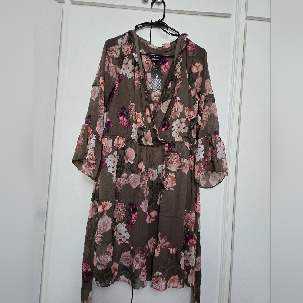 City Chic Olive Green Floral Midi Dress with Pink & Cream Roses